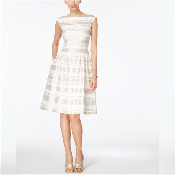Vince Camuto Metallic Gold Ivory Fit Flare Dress 8 - Picture 2 of 12